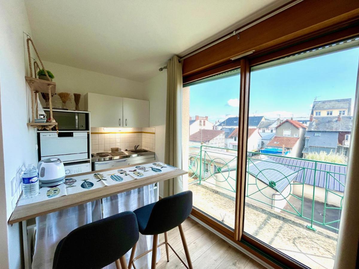 וויסטרהאם Salm, Coquet Studio Avec Balcon מראה חיצוני תמונה
